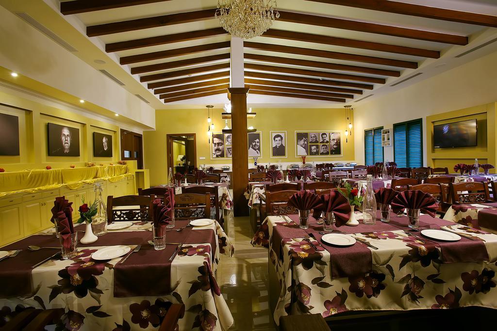 Mammamia Boutique Hotel Kochi Exteriör bild